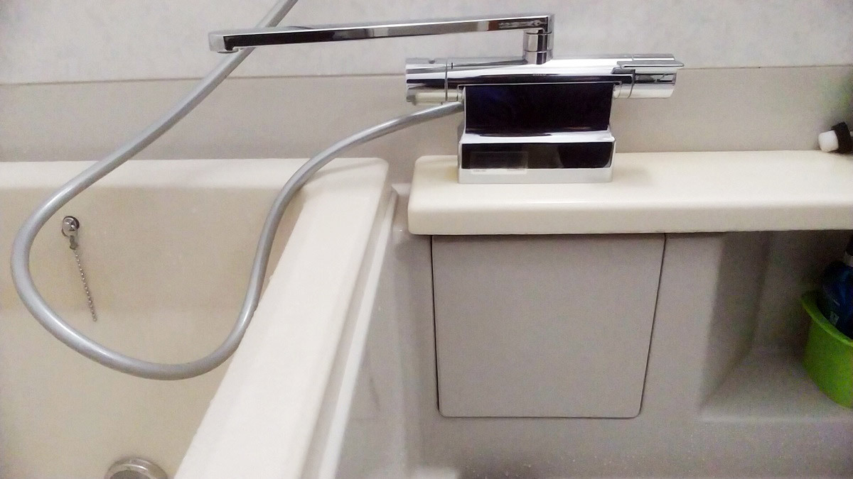 水が止まらなくなった浴室の蛇口を便利なレバー式に交換 | 施工事例 | クラシアン