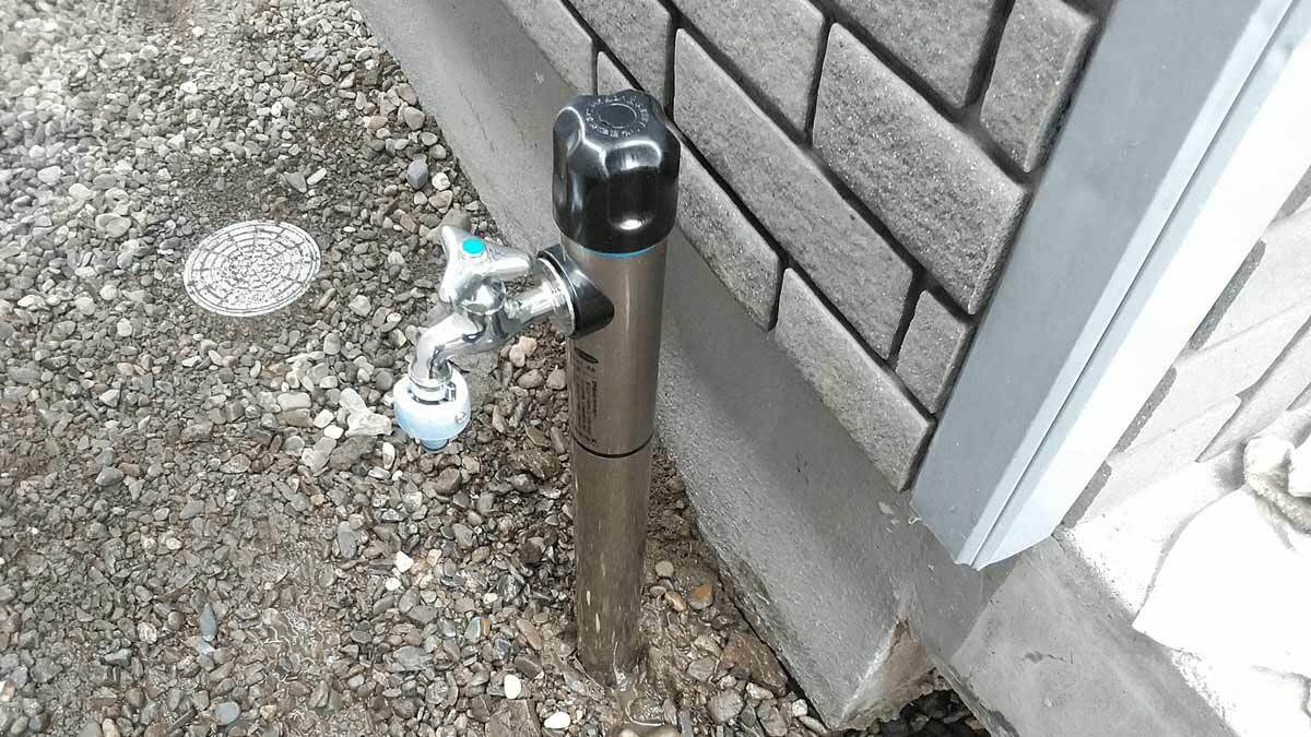 水抜き栓の腐食による水の噴出し 施工事例 クラシアン