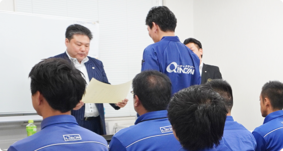 画像：当社独自の研修・マイスター制度を導入