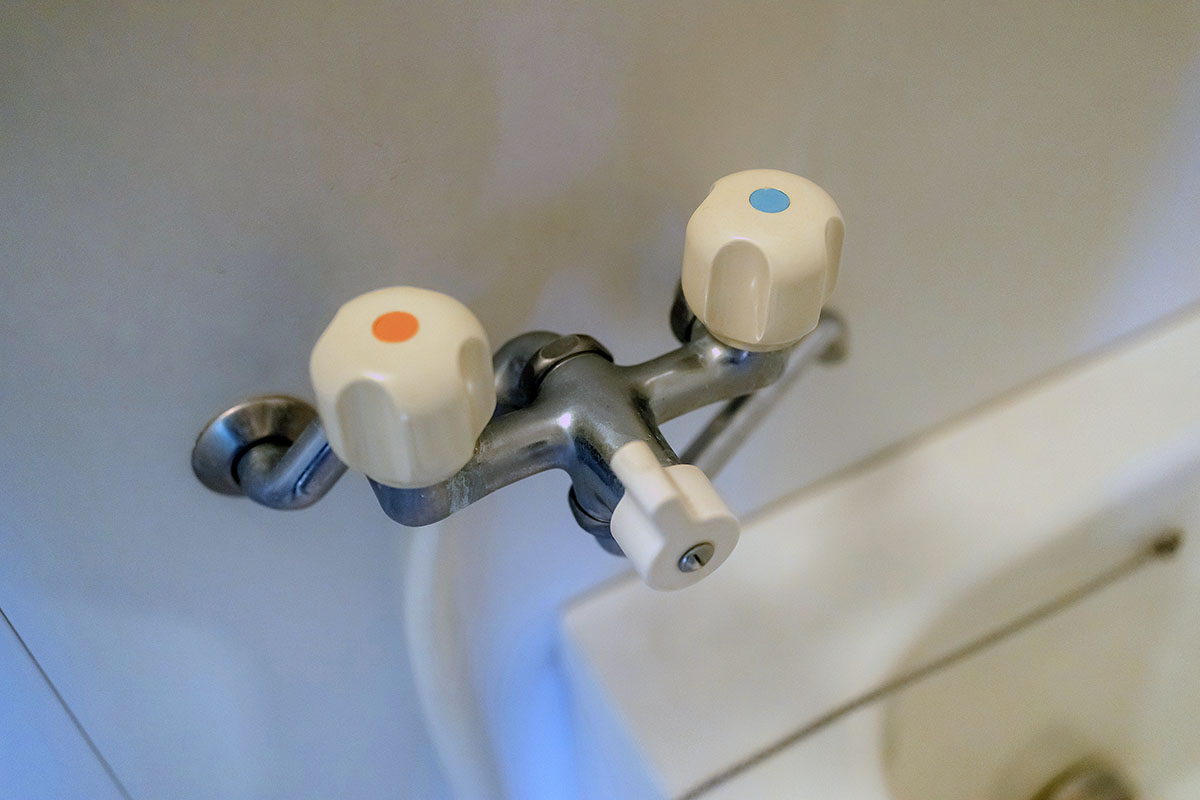 お風呂の蛇口（水栓）を自分で交換する方法 | クラシアン